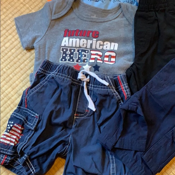 A 10 pc set mix of 5 onesies, 2 tops and 3 shorts - Picture 3 of 12